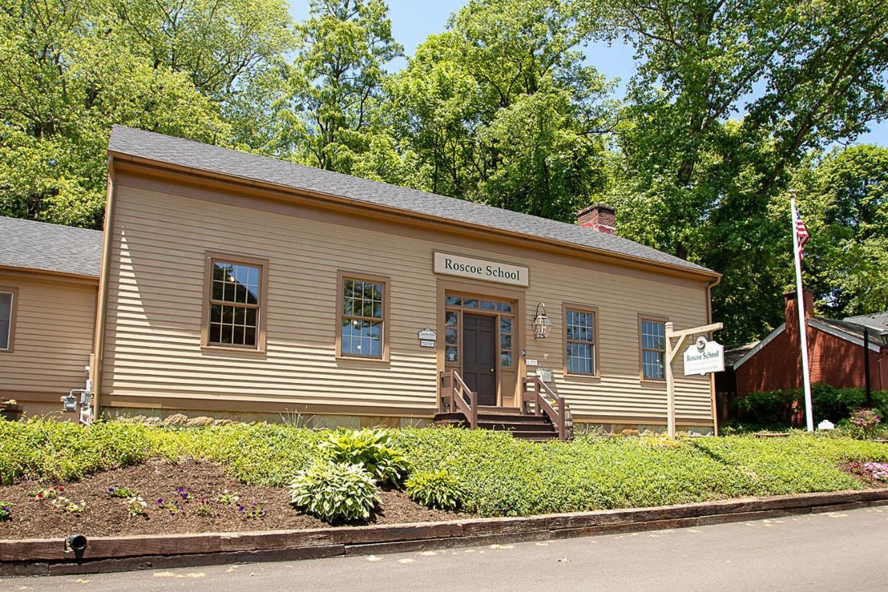 Country Squire Inn And Suites Coshocton Exteriör bild